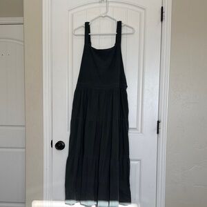 Polagram Black Tiered Midi Dress